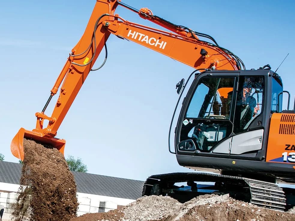 Hitachi ZX130-6, Tracked excavators
